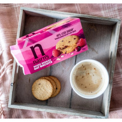 Nairn’s ovseni piškoti z jagodičevjem 200g